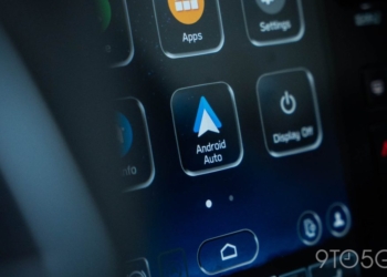 Choc pour les utilisateurs : l&rsquo;icône microphone de Google Assistant disparaît d&rsquo;Android Auto avec l&rsquo;arrivée de Gemini !