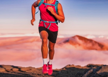 Découvrez les Secrets Révolutionnaires de l’Entraînement en Altitude pour Décupler vos Performances Athlétiques !