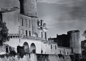 Les Mystères du Château de Duras : Découvrez si ce Lieu Historique est Vraiment Hanté !