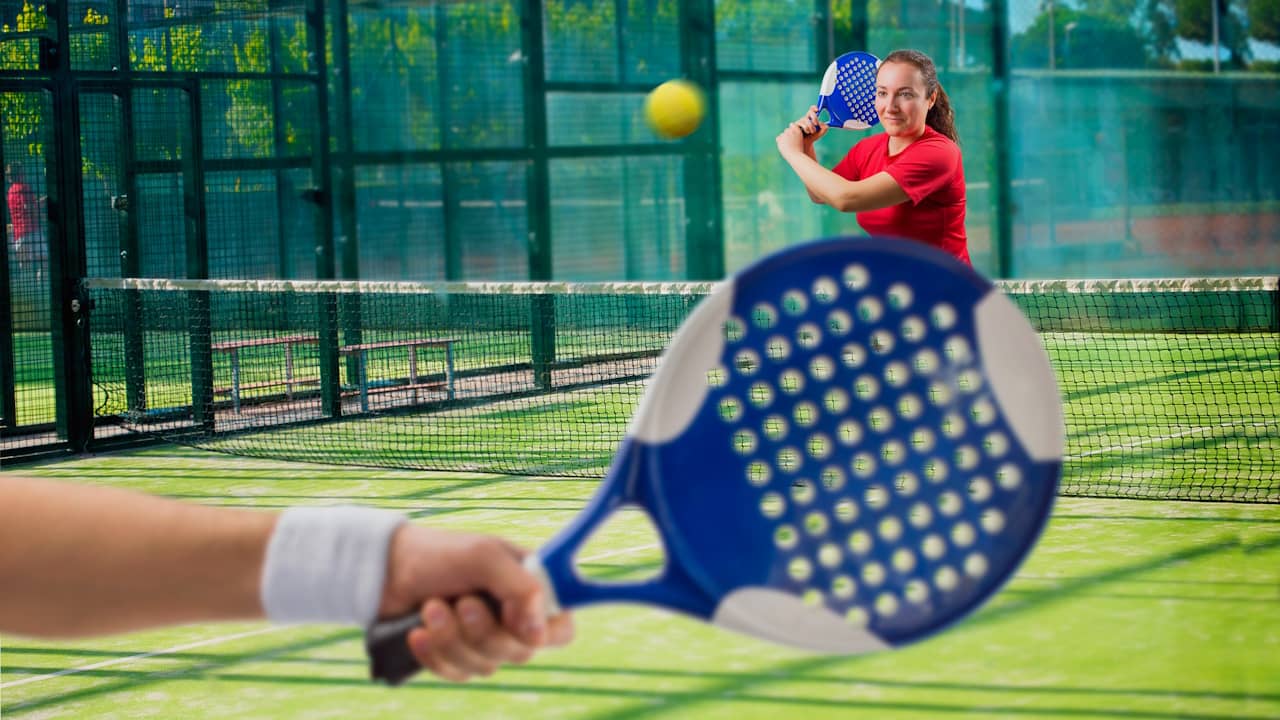 Découvrez le Padel : Le Sport de Raquette Tendance qui Conquiert le Monde !