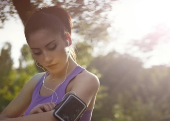Découvrez pourquoi courir avec votre téléphone en main pourrait être plus dangereux que vous ne le pensez!