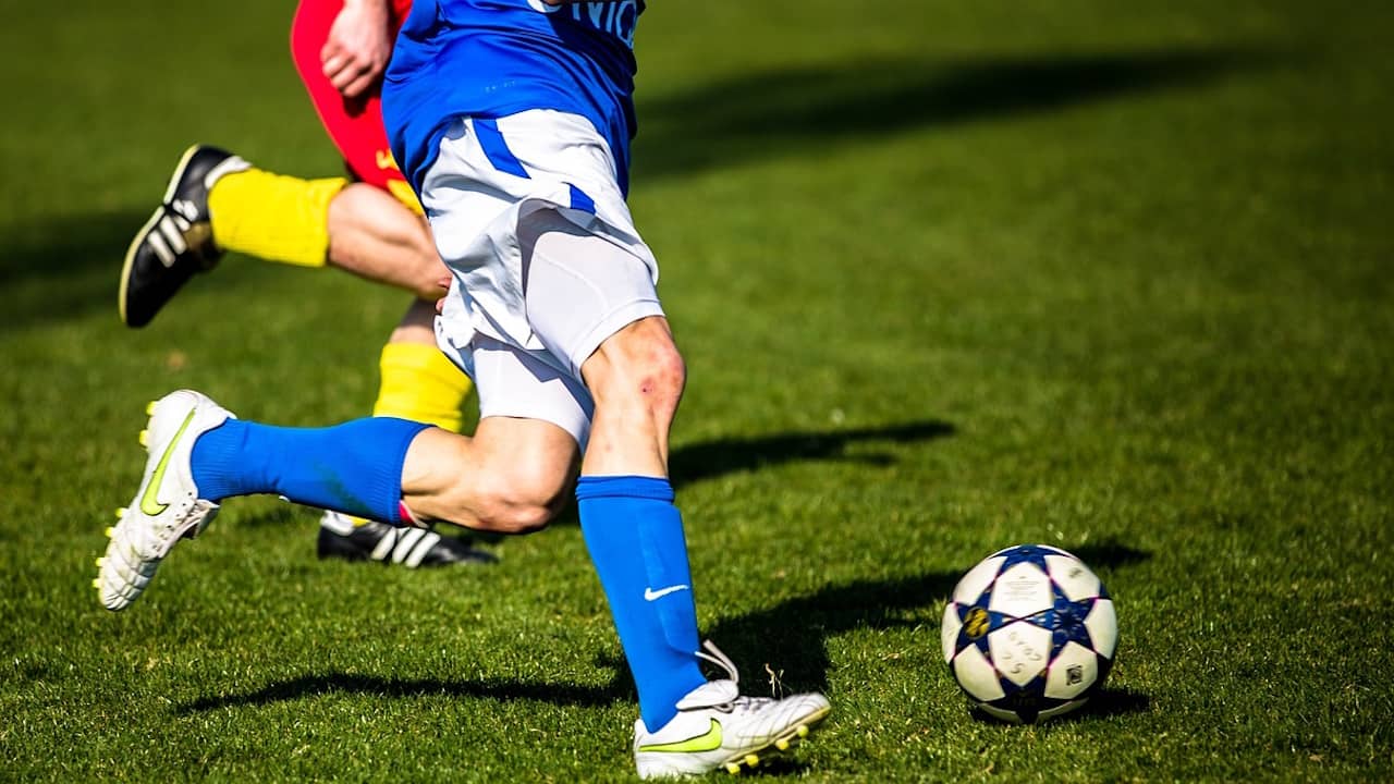 Découvrez le Seul Pays au Monde Sans Équipe Nationale de Football !