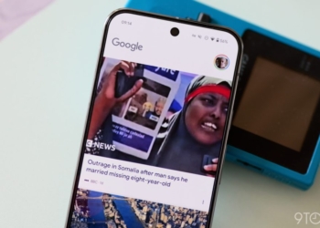 redige un nouveau titre légèrement putaclic seo en utilisant les bons mots clés à partir de celuici sans ajouter de date si le titre d&rsquo;origine n&rsquo;en contient pas Google Discover rolls out questionable full-width redesign