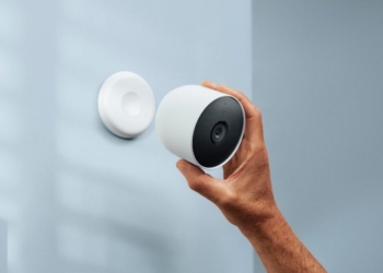 Découvrez les Meilleurs Gadgets 2023 : Google Nest Cam, Razer Kishi V2, CMF ANC Buds et Bien Plus !