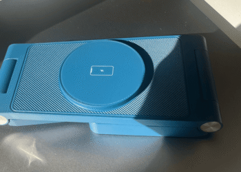 Découvrez le chargeur MagSafe 3-en-1 idéal pour vos voyages : vous ne devinerez jamais pourquoi tout le monde l’adore !