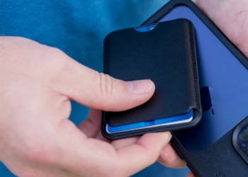 Découvrez comment OpenCase révolutionne votre expérience MagSafe avec un design plus intelligent et plus mince !
