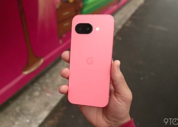 Découvrez Comment le Bug de la Caméra Selfie du Pixel 9a Fait Clignoter en Faible Lumière !