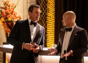 Découvrez Jon Hamm dans la nouvelle série captivante ‘Your Friends & Neighbors’ – Disponible dès maintenant sur Apple TV+