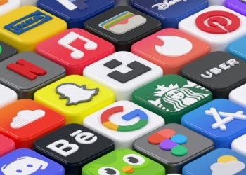 iOS 18.4 : Réinstallation Mystérieuse des Apps Supprimées sur iPhone – Découvrez Pourquoi !