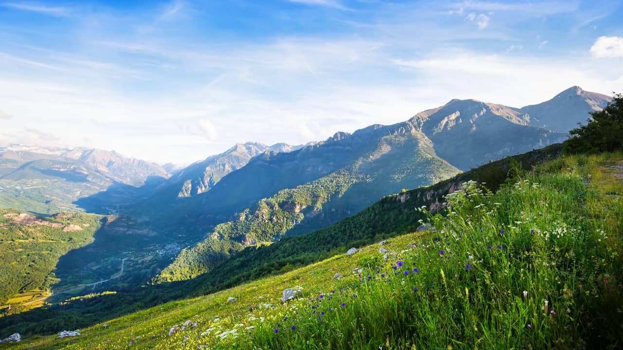 Découvrez Pourquoi la Montagne en Été est la Destination Incontournable pour des Vacances Inoubliables !