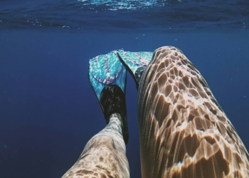 Découvrez les Incroyables Bienfaits Cachés de la Natation avec des Palmes !