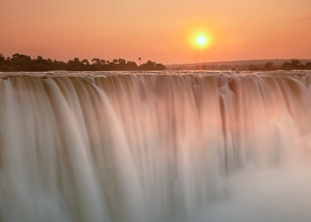 Découvrez les Incroyables Chutes d’Eau : Classement des 10 Plus Hautes du Monde !