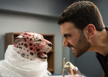 Ted Lasso Saison 4 : Le Retour Inattendu de la ‘Chatte Morte’ selon Brett Goldstein – Découvrez ce qu’il révèle !