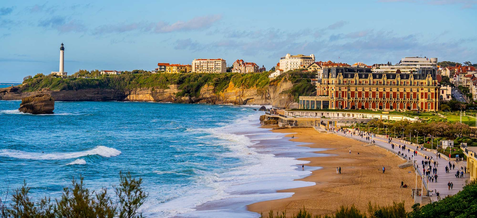 Découvrez les Incontournables Joyaux Cachés pour des Vacances de Rêve au Bord de la Mer en France