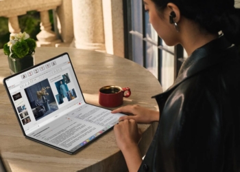 Découvrez le MateBook Fold de Huawei : Une Révolution dans le Design des Tablettes Pliables !