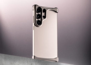 Découvrez la coque « Arc » du Galaxy S25 Ultra : une protection minimaliste qui expose votre smartphone !