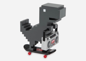 Chrome Dino : Découvrez le Petit Boombox et le Skateboard YouTube qui Vont Faire Fureur !