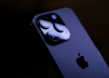 Jony Ive et Laurene Powell Jobs dévoilent le côté &lsquo;obscur&rsquo; de la technologie : Ce que vous devez savoir !