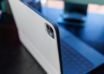 Pourquoi le nouvel iPad Pro M4 a complètement transformé ma vision des tablettes !