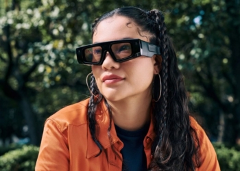 Snapchat Révolutionne le Monde de la Technologie avec ses Nouvelles Lunettes AR Ultra Légères à Lancer Prochainement !