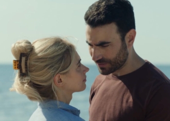 Apple TV+ dévoile ‘All of You’ avec Brett Goldstein : un drame captivant à ne pas manquer !