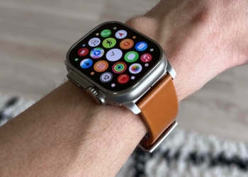 Découvrez ce Smartphone Pliable Android avec une Prise en Charge Étonnante de l&rsquo;Apple Watch !