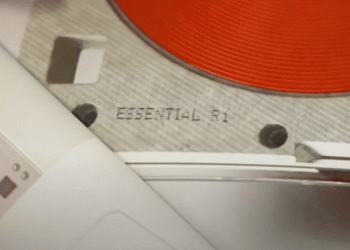 Découvrez pourquoi le nom &lsquo;Essential&rsquo; a failli être choisi ! [Vidéo Inside]