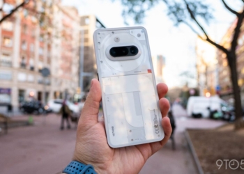 Le Nothing Phone (3) : Découvrez les Étonnantes Lumières à Matrice de Points qui Vont Révolutionner Votre Expérience !