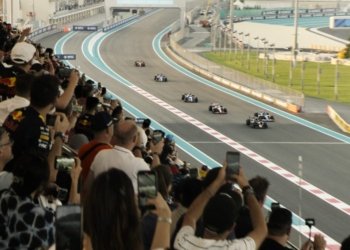 Apple en Pleines Négociations pour Obtenir les Droits de Streaming de la Formule 1 aux États-Unis : Ce Que Vous Devez Savoir!