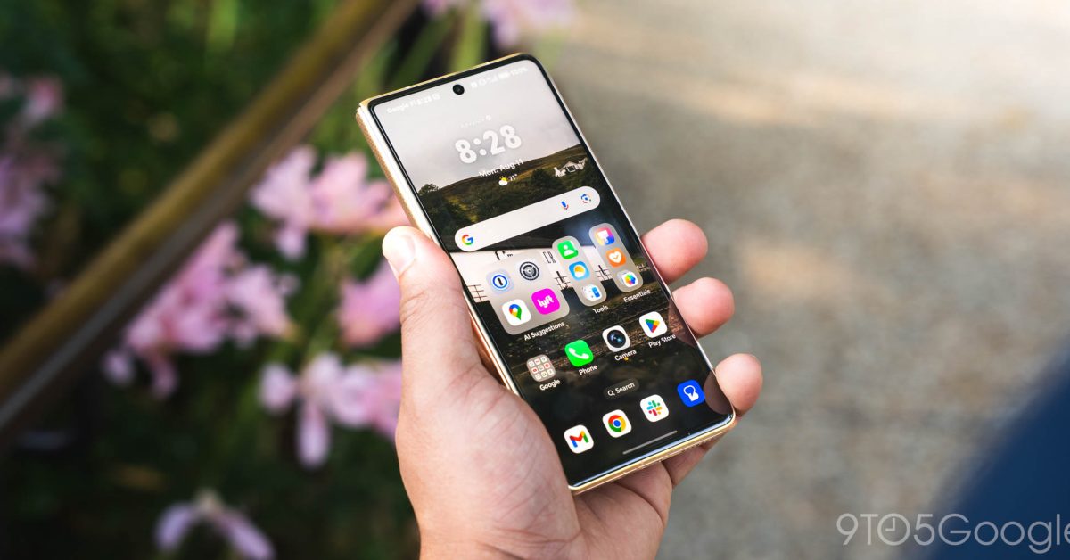 Découvrez le Design Ultra-Fin du Honor Magic V5 : Un Détail Surprenant à Ne Pas Ignorer !