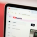Découvrez tout sur le système de vérification d’âge par IA de YouTube : Ce que vous devez absolument savoir!